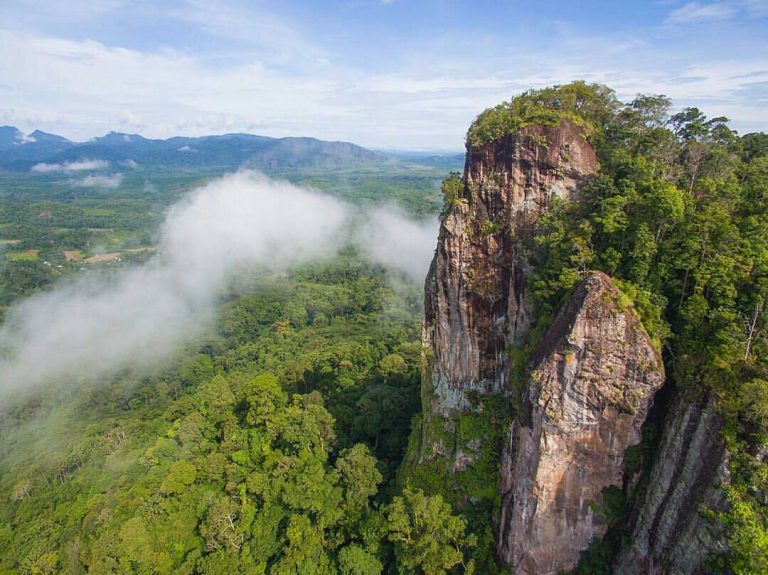 Bukit Kuri tampak dari Atas